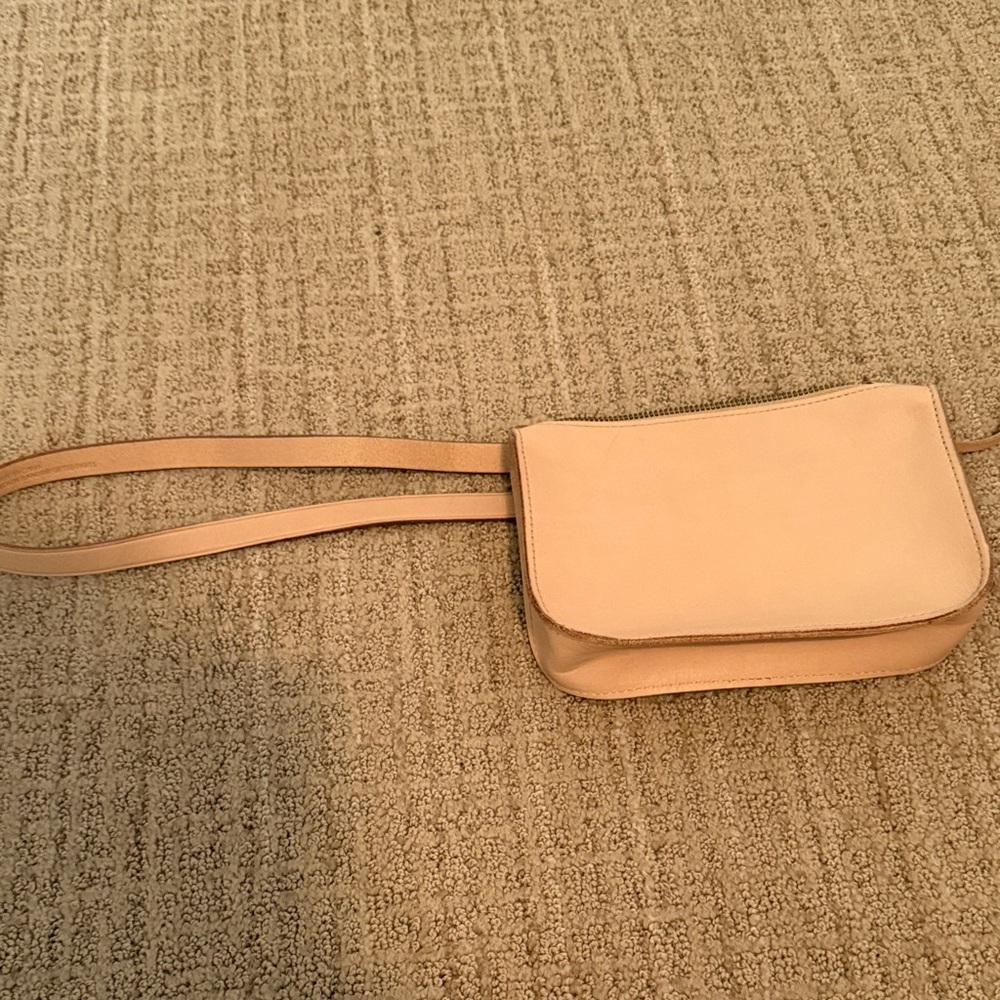 Minimal Leather belt  Bag in Nude